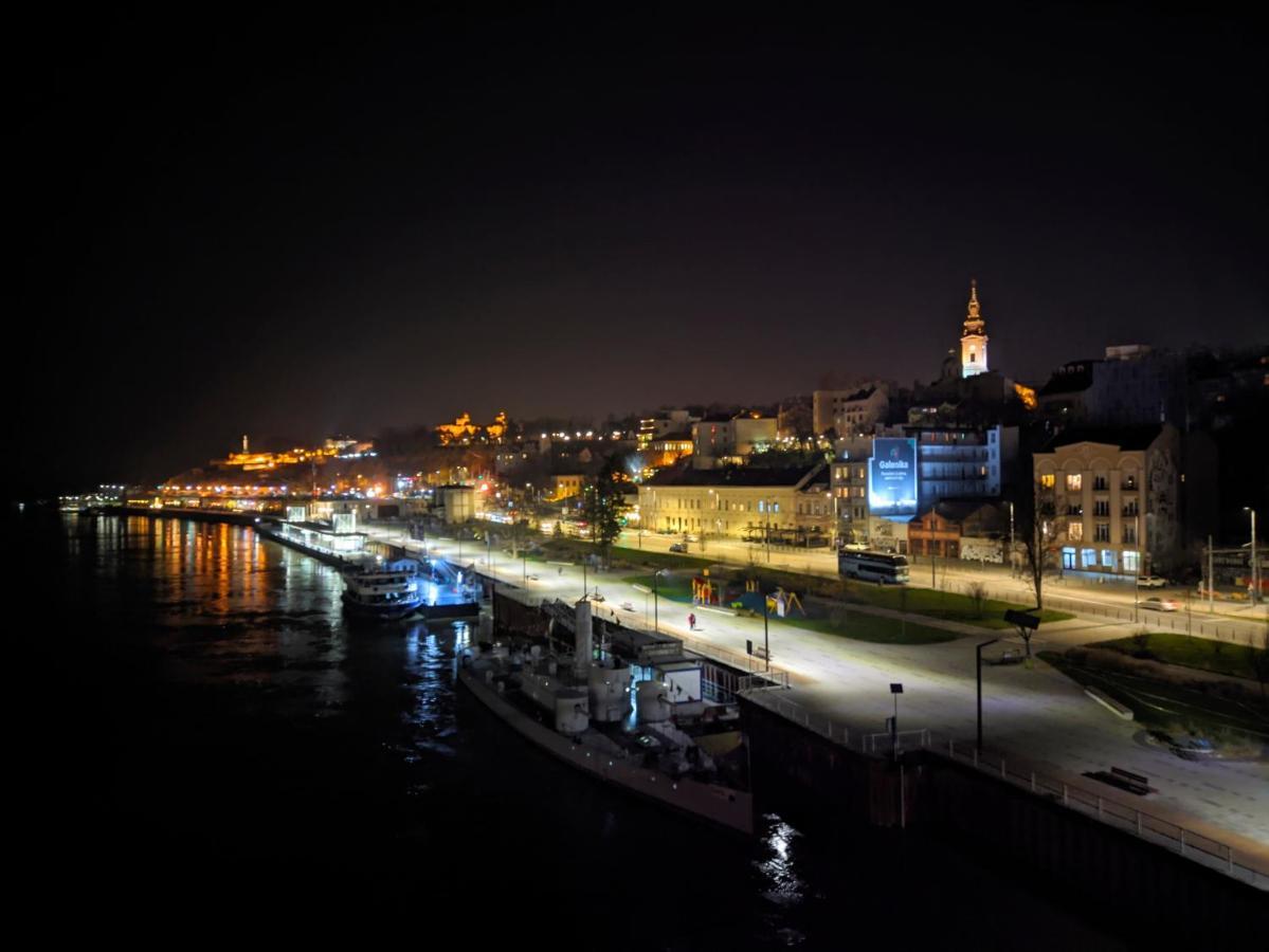 Journey Home Beograd Ngoại thất bức ảnh